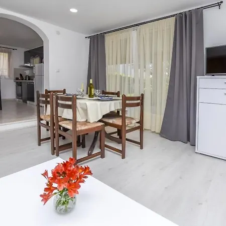 Dragons Eye Rogoznica (Sibenik-Knin)