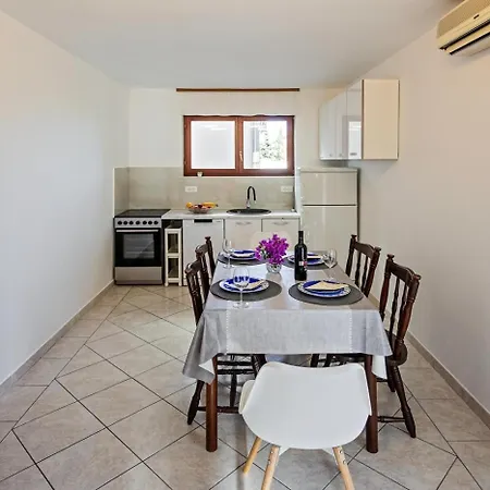 Dragons Eye * Rogoznica (Sibenik-Knin)