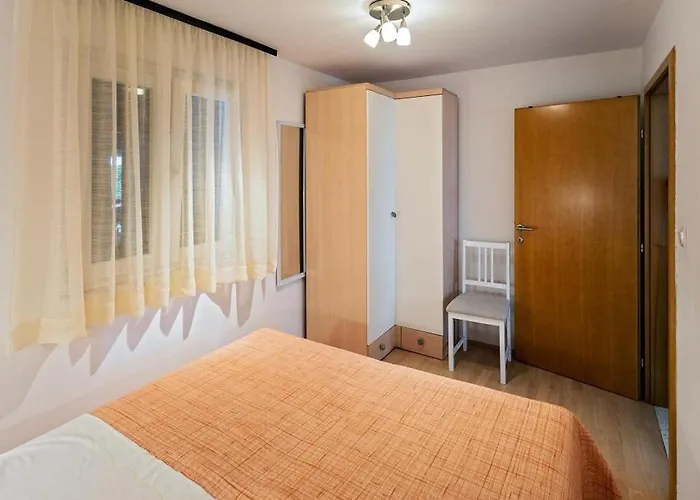 Dragons Eye Rogoznica (Sibenik-Knin)